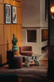 Gigas Table